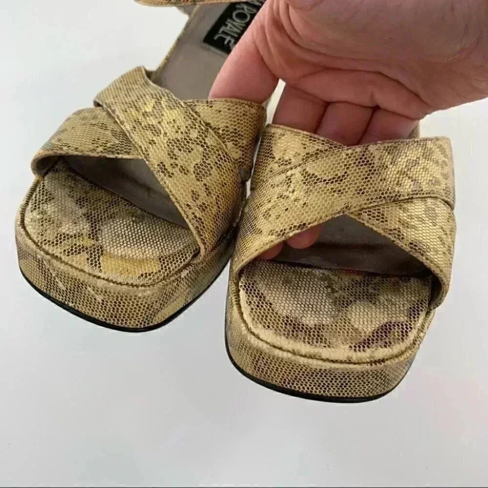 Prima Royale heels size 7 cream gray Python print chunky 60s 70s platforms